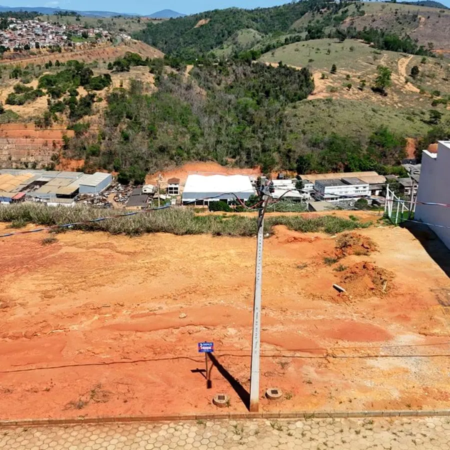 Lote de 250 m² no Vila Verde – 2º Plano